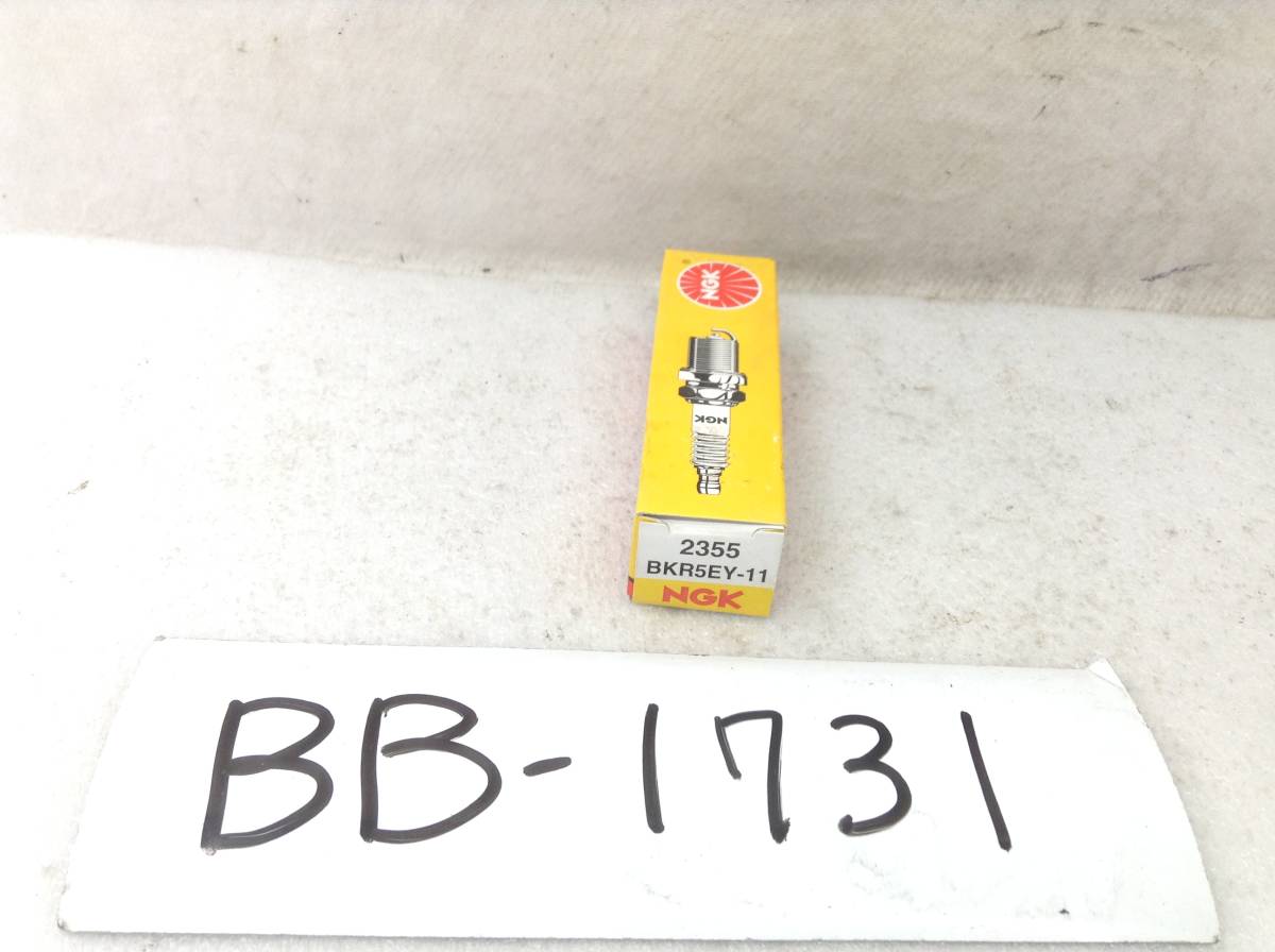 BB-1731　NGK　2355　BKR5EY-11　スパークプラグ　未使用　即決品_画像1