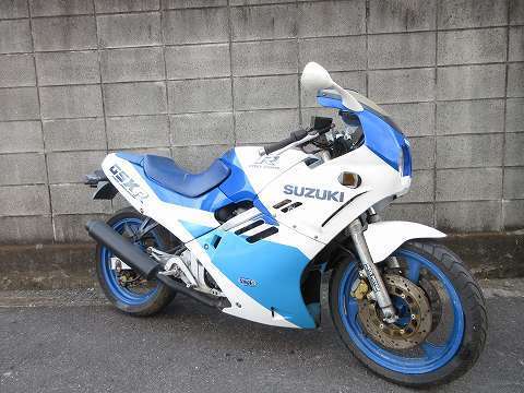 GSX-R250★GJ72A★リアアクスル　15Φ　全長約　320ミリ　首下約　305ミリ★04S09 SS_☆取り外し車両☆