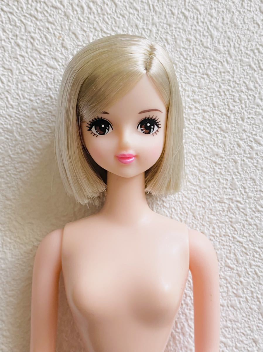 ヤフオク! - リカちゃんキャッスル サヤカ おたのしみドール ジェニーフ...