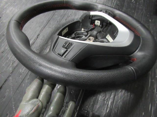 BMW F20 1A16 1 series original leather steering wheel leather steering wheel steering gear switch attaching 
