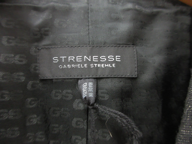 ☆タグ付き未使用☆　STRENESSE GABRIELESTREHLE　ストラネスガブリエル　スーツ　セットアップ　ジャケット×スカート_画像2