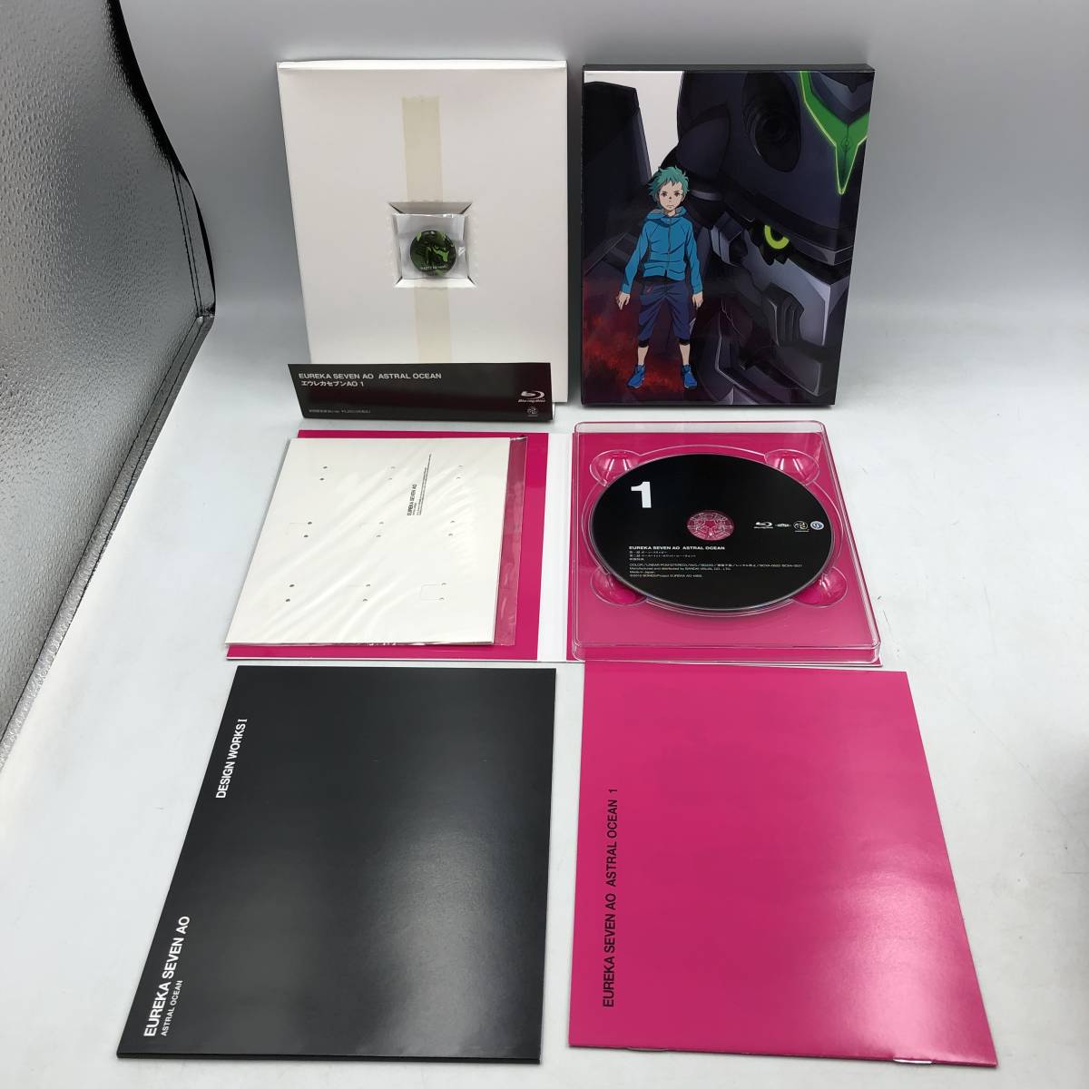 エウレカセブンAO 9 初回限定版 Blu-ray 全9巻セット 未開封有 収納BOX