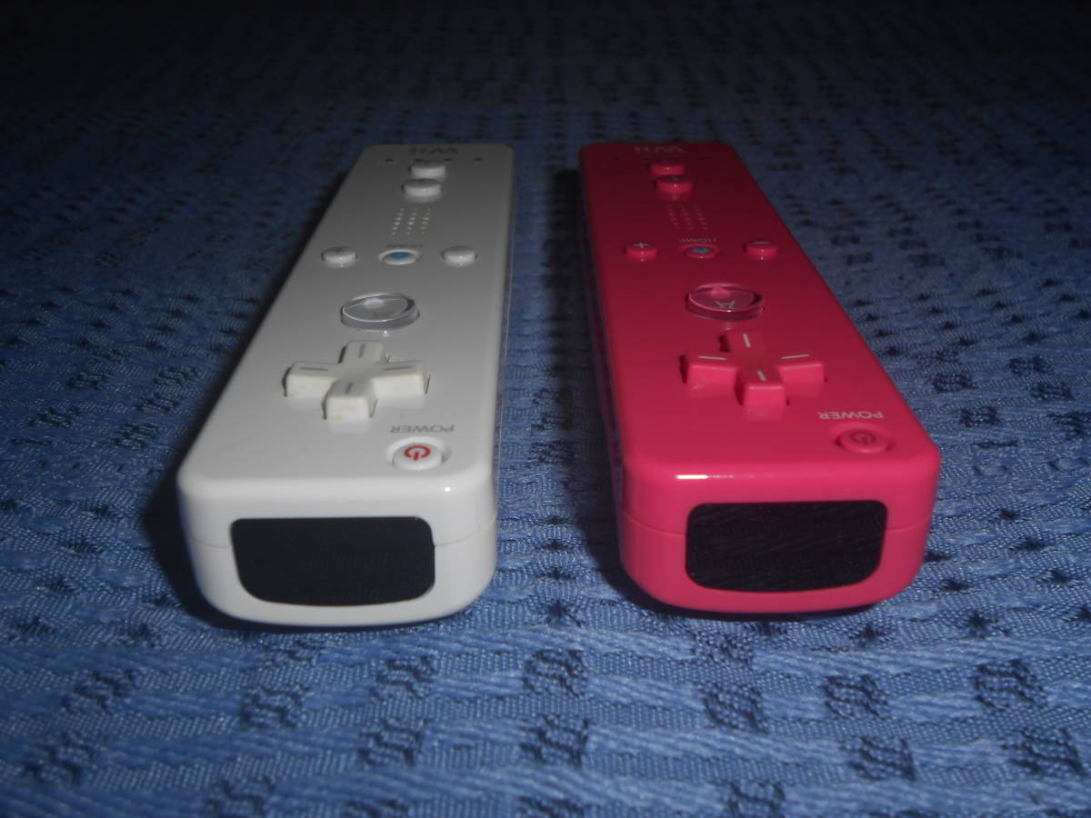 Wiiリモコン２個セット ストラップ付き 白(ホワイト)１個・桃(ピンク)１個 RVL-003 任天堂 Nintendo
