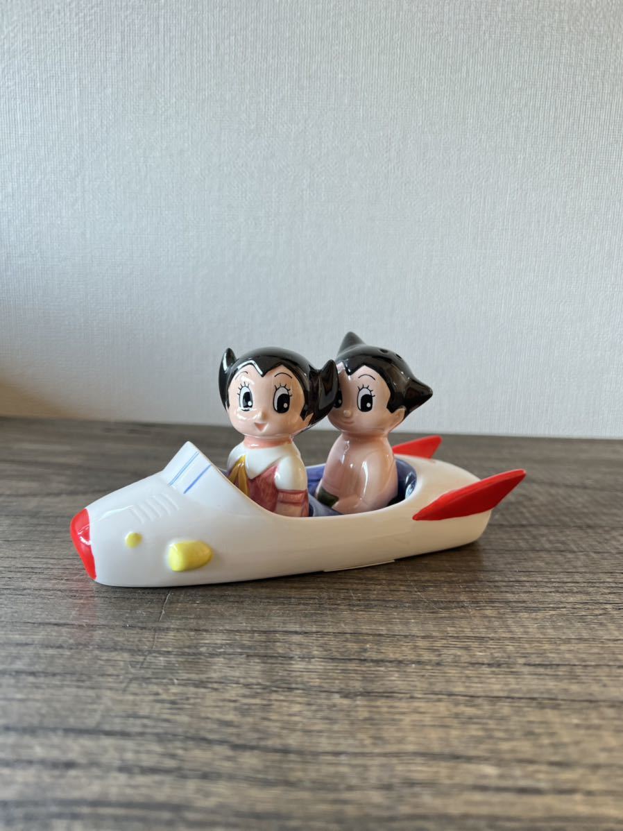 Yahoo!オークション - 当時物 SHIN&COMPANY製 手塚治虫 鉄腕 Yahoo!オークション - 当時物 SHIN&COMPANY製 手塚治虫 鉄腕