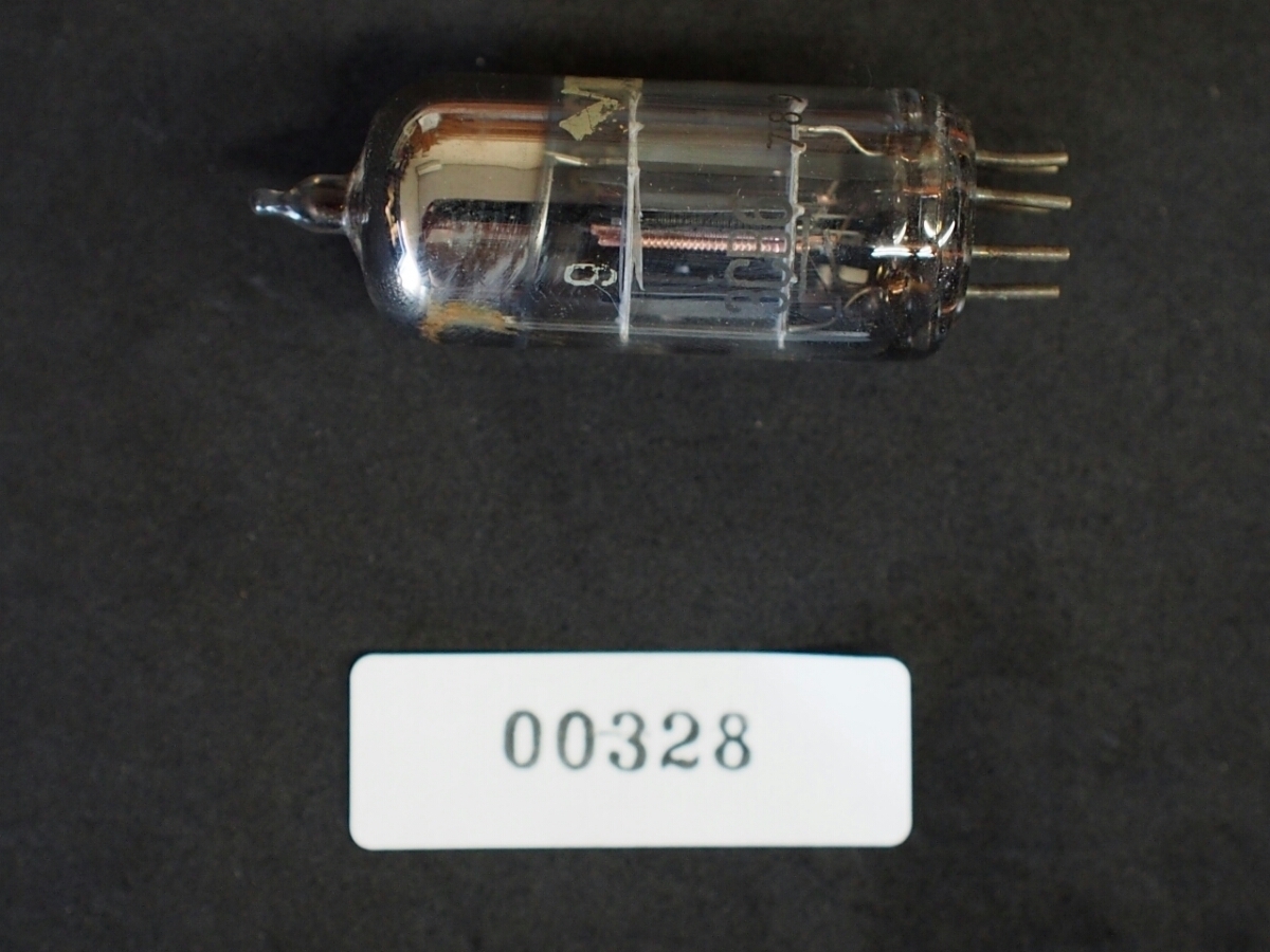 当時物 希少品 NEC 日本電気(株) 真空管 Electron tube 型式: 3CB6 MT管 (ミニチュア管) No.0328_画像1