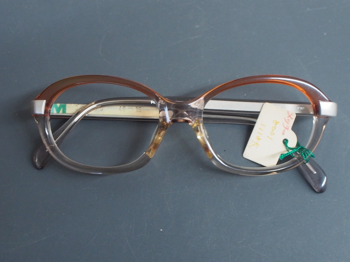 未使用 ビンテージ メッツラー METZLER 眼鏡 メガネフレーム 種別: フルリム サイズ: 46□16-130 材質: セル 型式: 537 管理No.11044