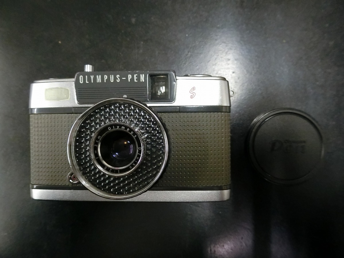 レトロ 名機 ハーフカメラ カラーフィルム オリンパス OLYMPUS ペン PEN-EES オートハーフ レンズ: f=28mm 1:3.5 D.Zuiko 管理No.19920_画像2