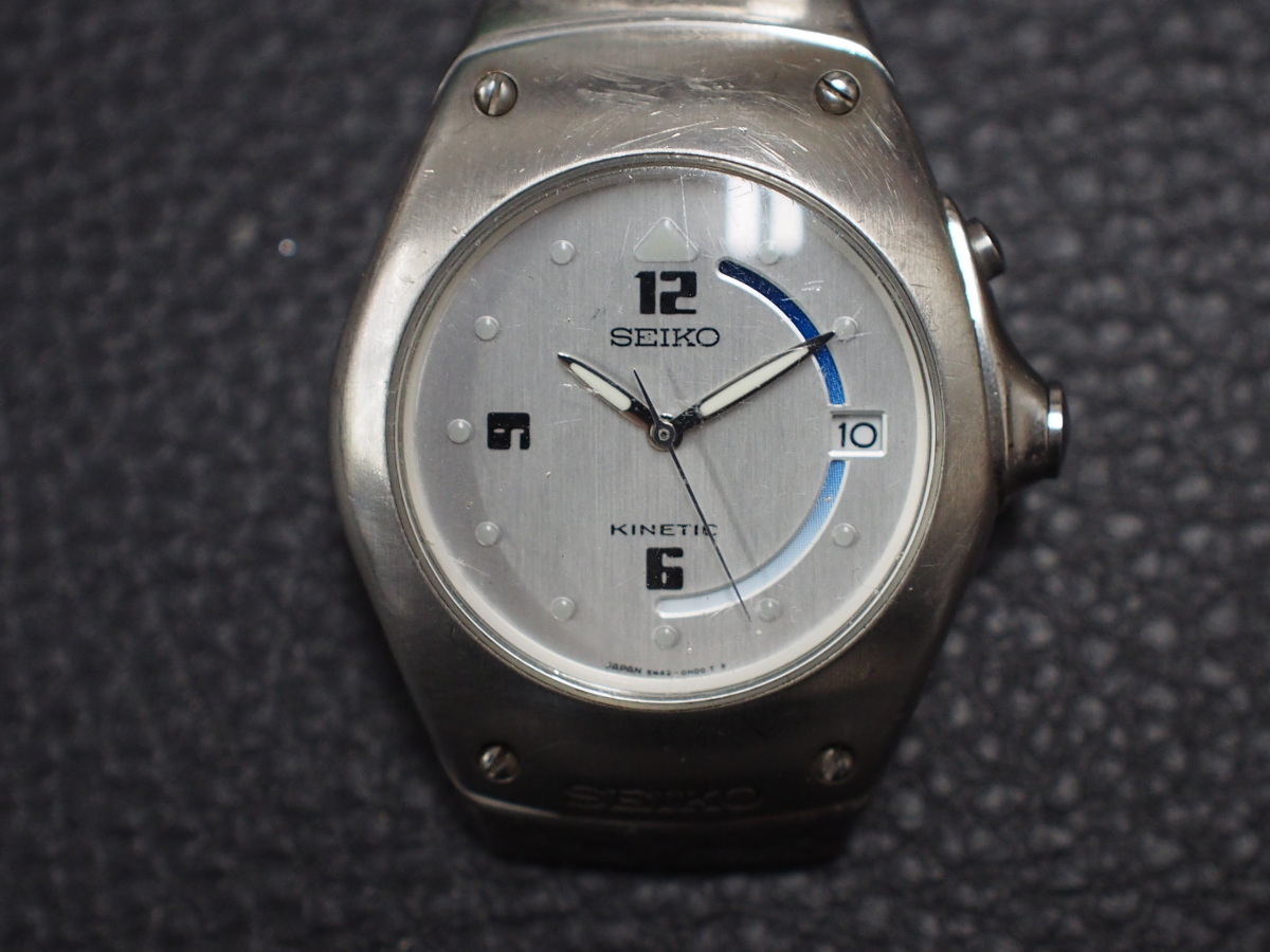 希少 ヨルグイゼック JORG HYSEK セイコー SEIKO キネティック KINETIC アークチュラ Arctura 腕時計 型式: 5M42-0E30_画像1