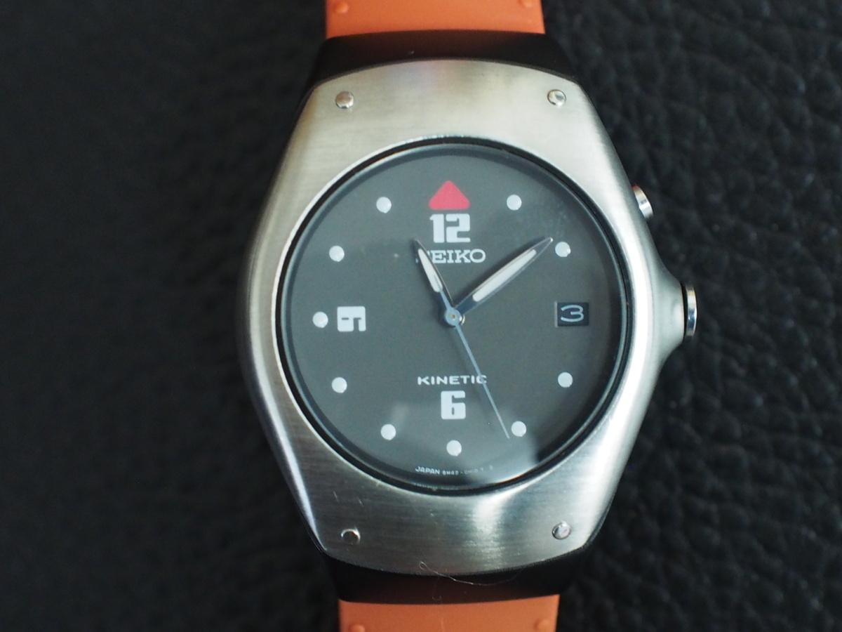 レア Jorg Hysek ヨルグイゼックデザイン SEIKO セイコー KINETIC キネティック アークチュラ 腕時計 型式: 5M42-0E40 管理No.13421