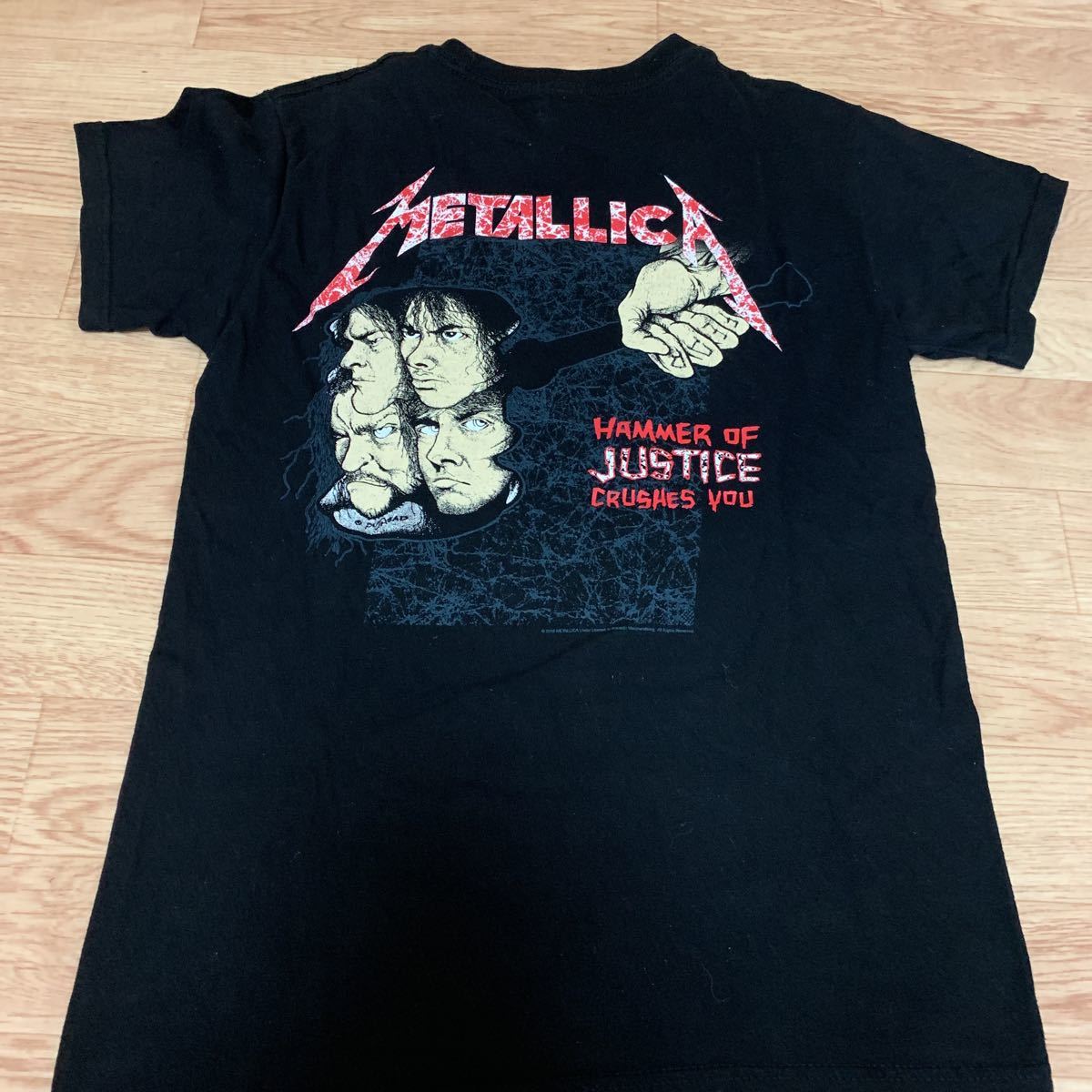 送料無料！METALLICA メタリカ バンドTシャツ バックプリントあり　メンズSサイズ　ブラック