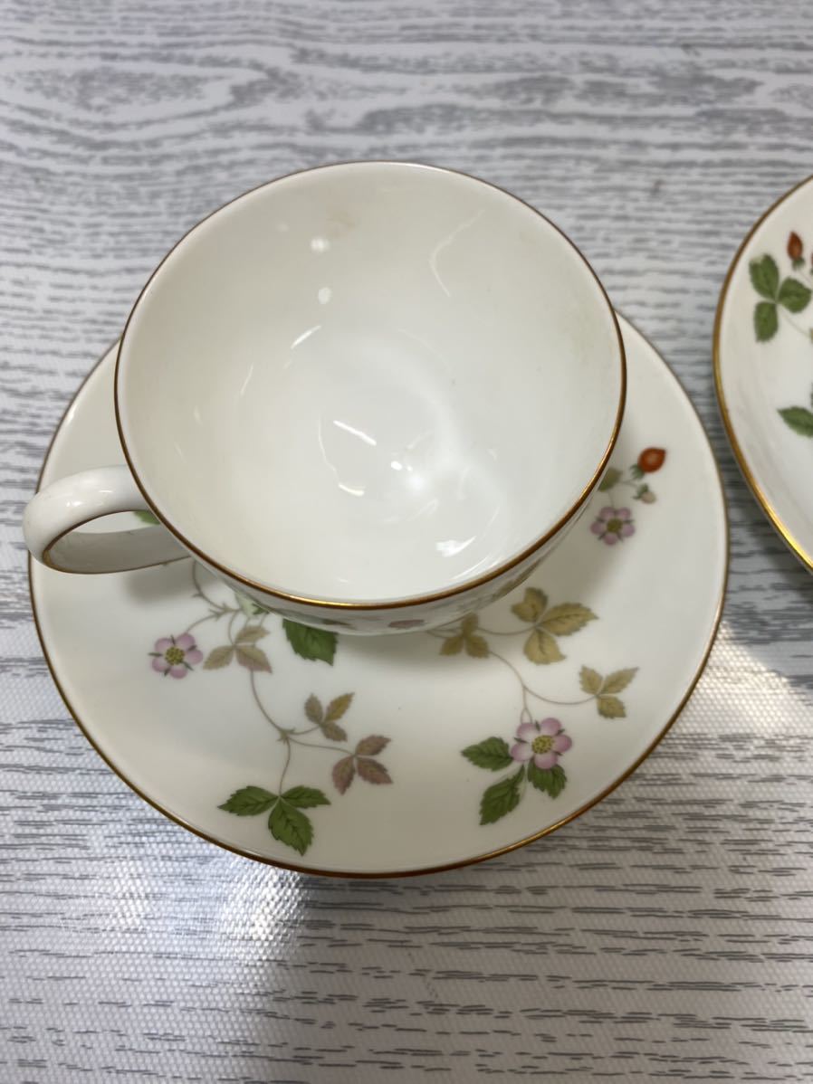 Wedgwood ウェッジウッド ワイルドストロベリー カップ＆ソーサー ペアセット_画像4