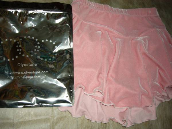 フィギュア　オリンストーン　olynstone　ベロア素材　パンツ付　ピンクスカート　AMデザイン可愛い　クロッチにテープ付き　可愛い未使用