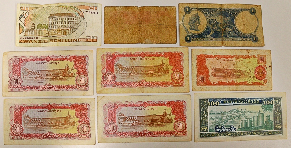 外国紙幣 60枚 まとめて おまとめ フランス ラオス マレーシア ミャンマー その他 海外紙幣 紙幣 旧紙幣 古銭 コイン 硬貨 貨幣 _画像7