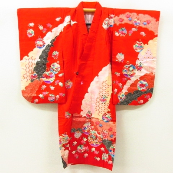 * кимоно 10* 1 иен .. ребенок кимоно "Семь, пять, три" для девочки 7 лет для золотая краска колокольчик нить наматывать Sakura .. Mai бабочка . длина 102cm.44cm [ включение в покупку возможно ] **