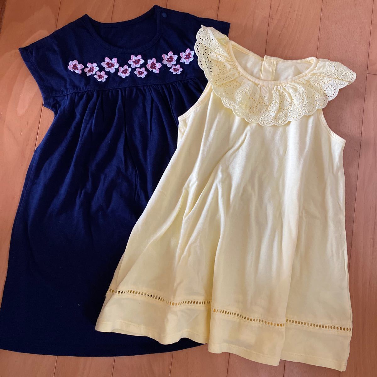 新品未使用 ユニクロ ワンピース2枚セット 100 UNIQLO キッズ 女の子