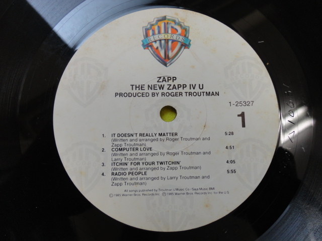 Zapp / The New Zapp IV U シュリンク付 オリジナル盤 US LP 最高名盤 Computer Love / It Doesn't Really Matter 収録　視聴_画像3