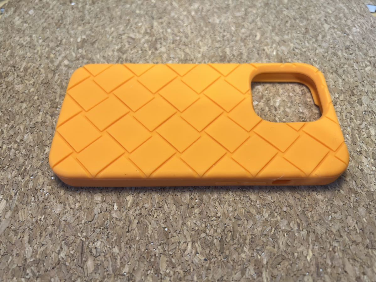 ボッテガヴィネタBOTTEGA VENETA iPhone13Pro ケースアイフォンケース