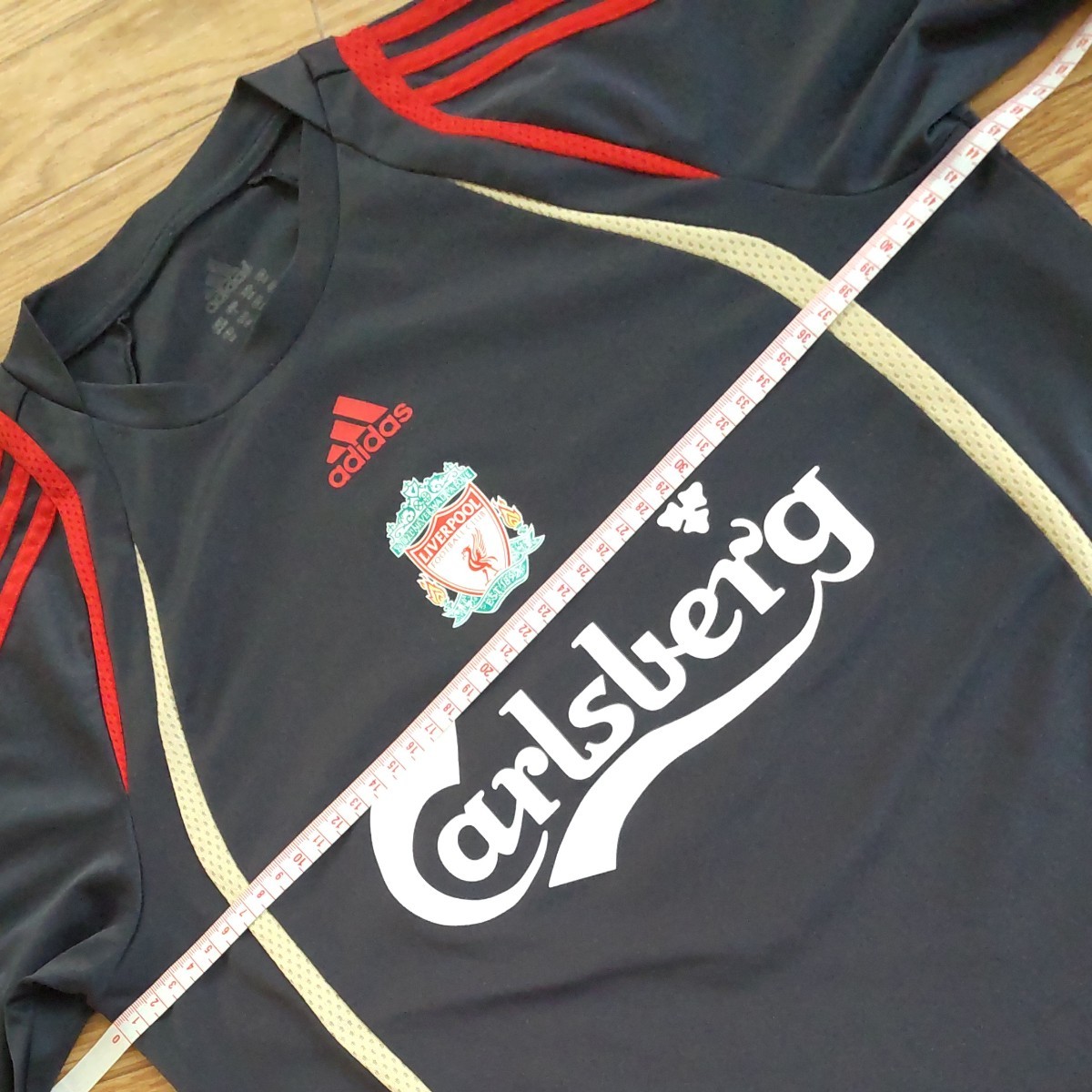 美品】リバプール アディダス adidas LIVERPOOL ユニフォーム 美品】リバプール アディダス adidas LIVERPOOL ユニフォーム
