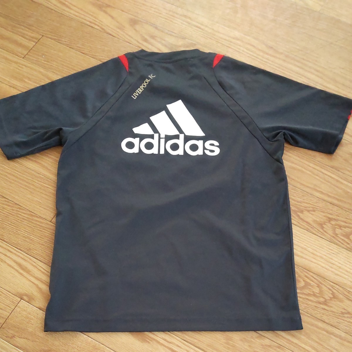 美品】リバプール アディダス adidas LIVERPOOL ユニフォーム 美品】リバプール アディダス adidas LIVERPOOL ユニフォーム