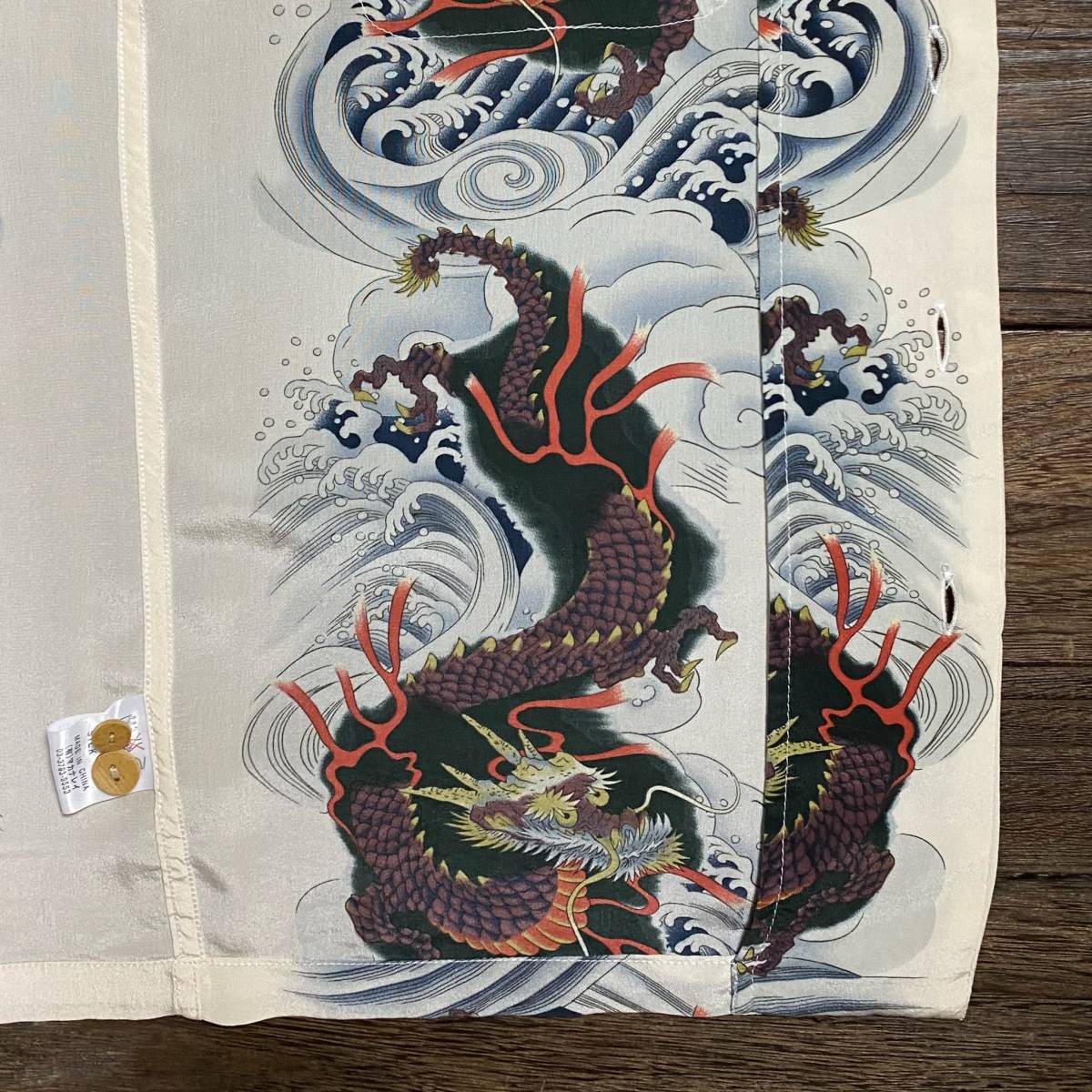 MAKANALEI マカナレイ 和柄 アロハシャツ 半袖 シルク100% 龍 MAKANALEI マカナレイ 和柄 アロハシャツ 半袖 縮緬シルク100