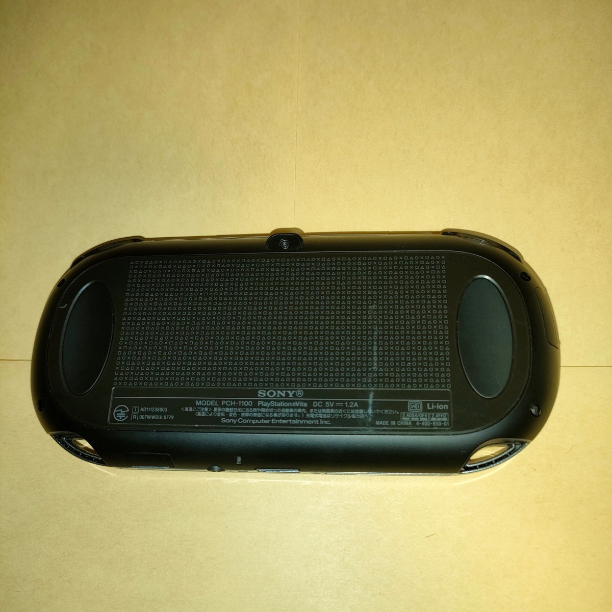 PlayStationVita 本体のみ 3G/Wi-Fiモデル クリスタル・ブラック PCH-1100 ZA01 PS Vita
