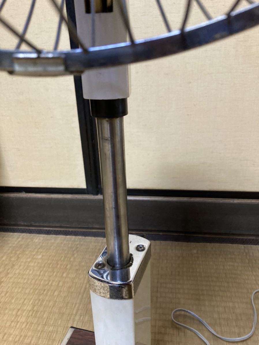 昭和レトロ 古い扇風機 昭和扇風機 日立扇風機 ヒタチ HITACHI 昭和レトロ 古い扇風機 昭和扇風機 日立扇風機 ヒタチ HITACHI