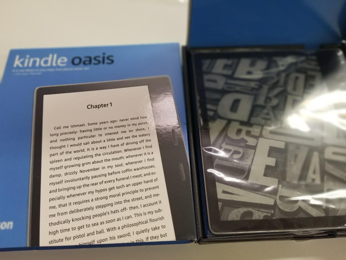 週末値下げ　Kindle OASIS 第9世代 Wi-Fi 8GB 広告なし