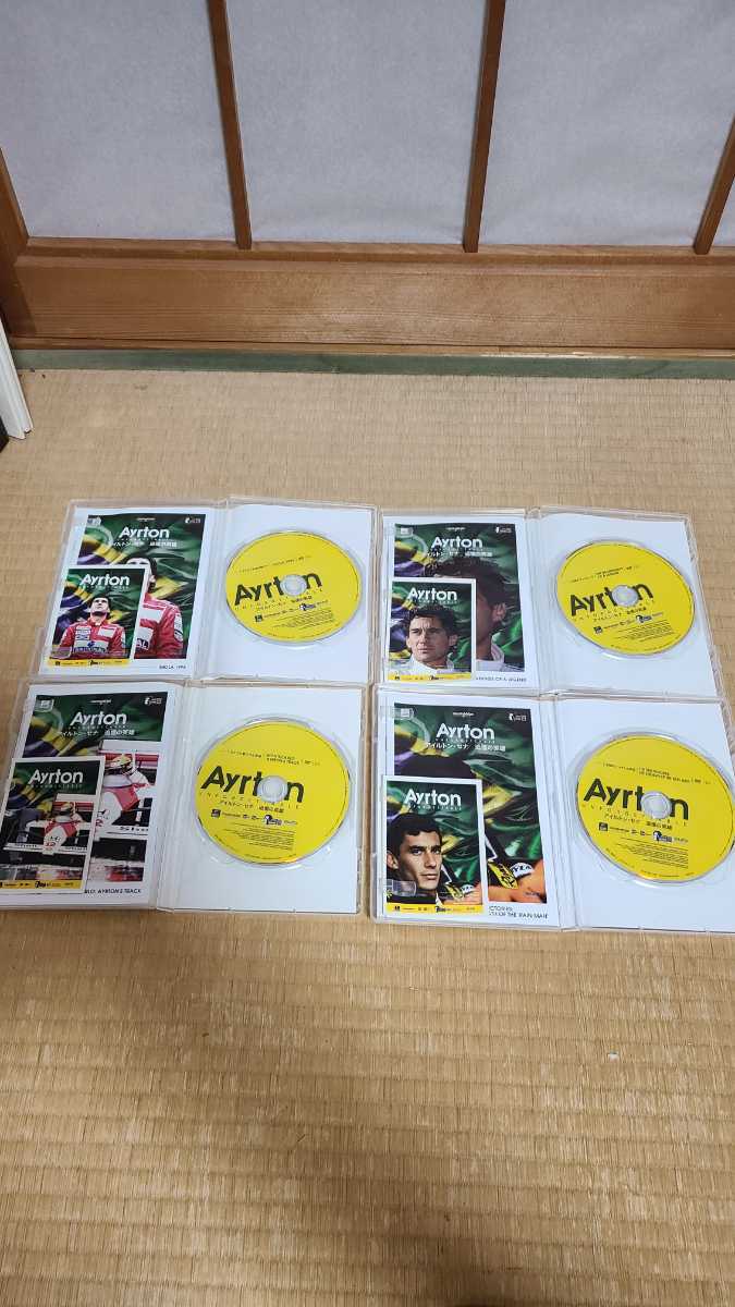 アイルトンセナ 追憶の英雄DVD10枚 10冊のブックレット オリジナルステッカー付き - clicvendas.com