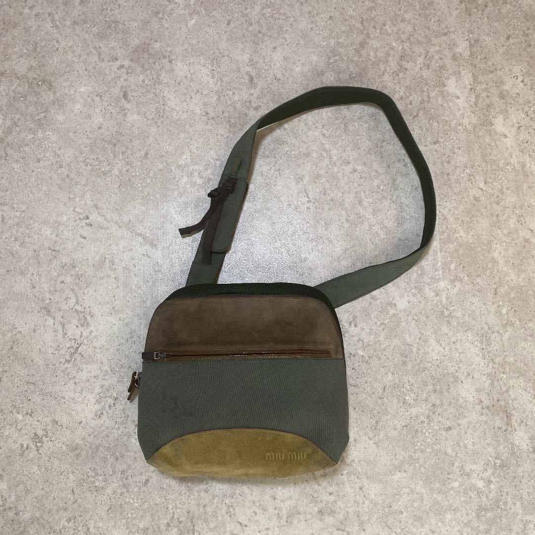 90s 00s archive miu miu shoulder bag 90s 00s archive miu miu shoulder bag