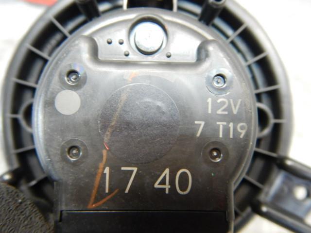 アルト DBA-HA36S ヒーターブロアモーター 74150-74P10_画像3