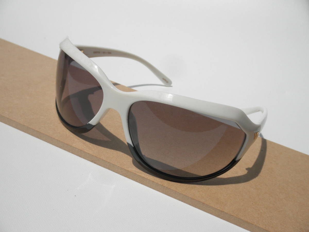 素晴らしい価格 VARTIX バイカラー サングラス サングラス/メガネ