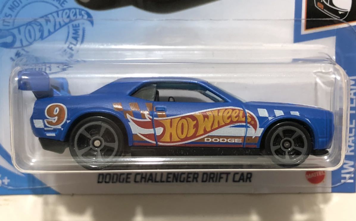 レア 人気 Dodge Challenger Drift Car 426 Mopar ダッジ チャレンジャー ドリフト カー 2021 HW Race Team Series ブルー Blue 絶版_画像1