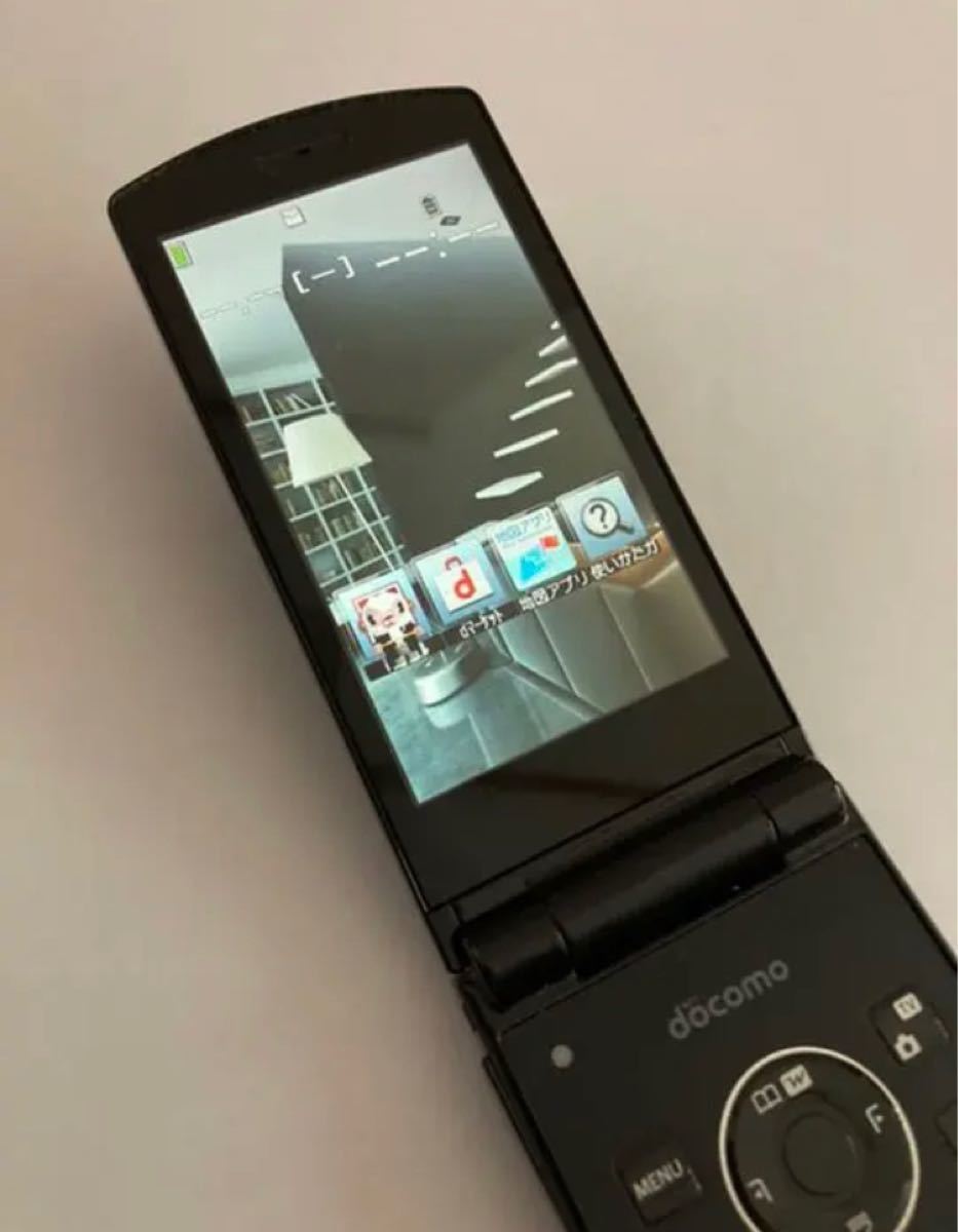 ドコモ N-01G ガラケー 3G対応機種 充電器付き|PayPayフリマ