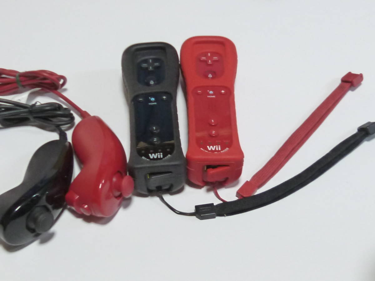 RSJN2【即日配送 送料無料 動作確認済】Wiiリモコン　モーションプラス　ジャケット ストラップ 2個セット RVL-036 赤 黒 ブラック レッド