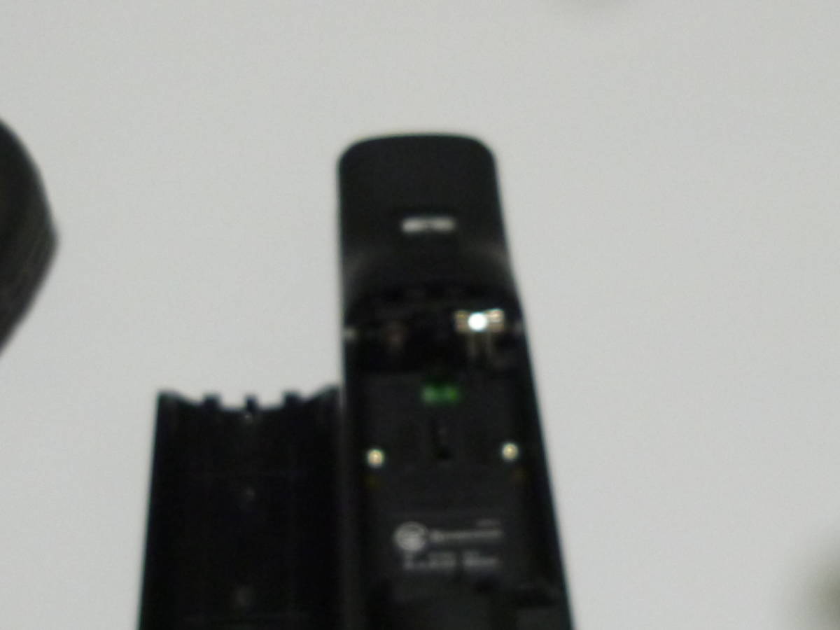 R006【送料無料 即日発送 動作確認済】Wii リモコン ストラップ ジャケット 任天堂 Nintendo 純正 RVL-003 黒 ブラック　コントローラー
