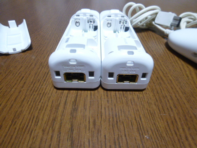RN059【送料無料 動作確認済】Wii リモコン ヌンチャク 2個セット ホワイト　白　
