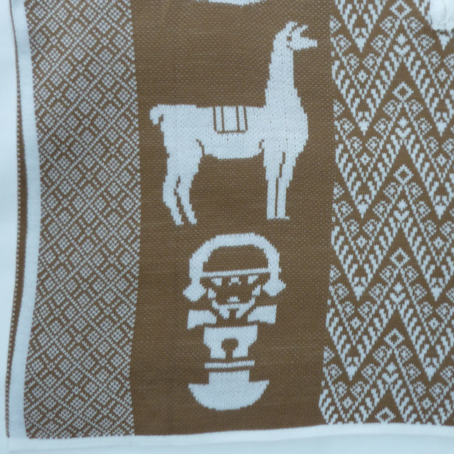 ポンチョ 民族衣装 B1 民族織物 アンデス フォルクローレ衣装 ペルー 