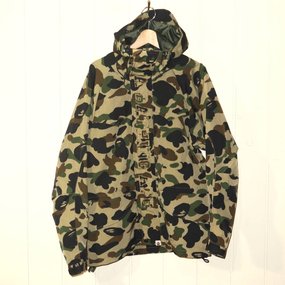 A BATHING APE ア ベイシング エイプ 1STカモ スノボジャケット L
