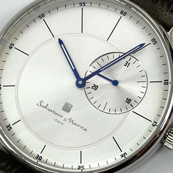 ｔ）サルバトーレマーラ Salvatore Marra 腕時計 SM17105-10 シルバー文字盤 レザーベルト クオーツ メンズ 中古_画像2