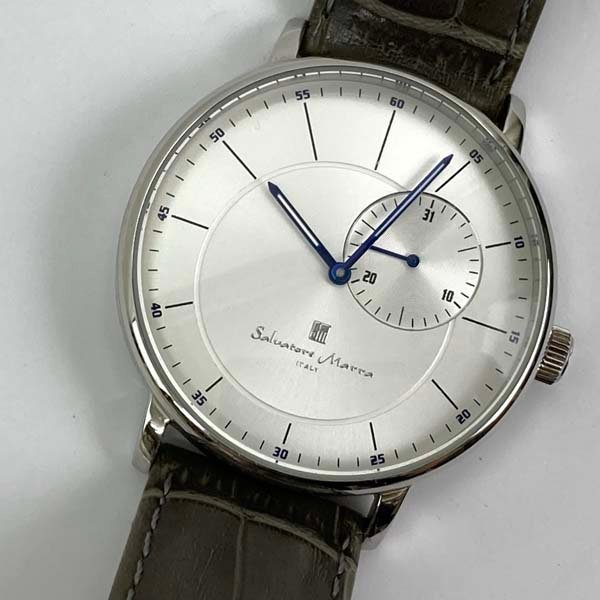 ｔ）サルバトーレマーラ Salvatore Marra 腕時計 SM17105-10 シルバー文字盤 レザーベルト クオーツ メンズ 中古_画像1