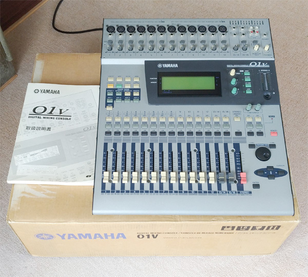 YAMAHA 01V デジタルミキシングコンソール|ヤマハ O1V デジタル