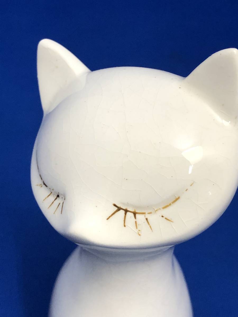 猫の置物 レトロ ネコ オブジェ かわいい猫の置物 白猫 陶器製 インテリア 飾り おしゃれ コレクション 置物 売買されたオークション情報 Yahooの商品情報をアーカイブ公開 オークファン Aucfan Com
