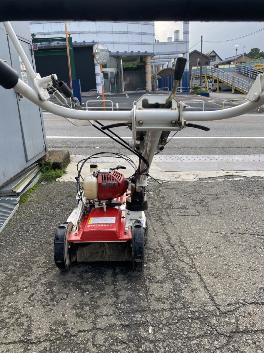 ゼノア 自走式 草刈機 スパイダーモア ZGC500EZ傾斜刈機 斜面 ゼノア 自走式 草刈機 スパイダーモア ZGC500EZ傾斜刈機 斜面