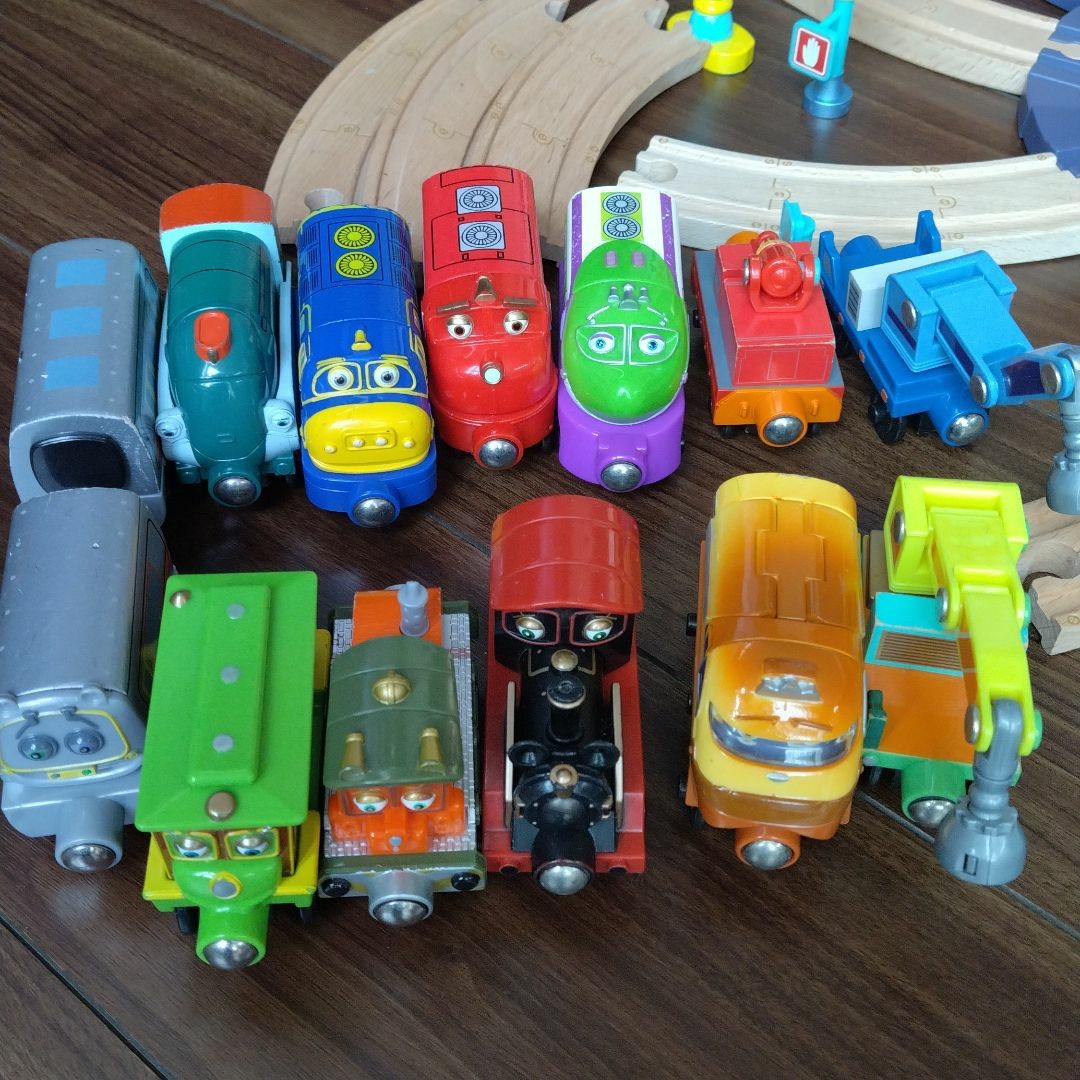 SALE/70%OFF】 セット チャギントン レール 木製 鉄道模型 本物 レア廃盤!チャギントン ウィルソン ブルースター キャリー 木製レールセット 知育玩具