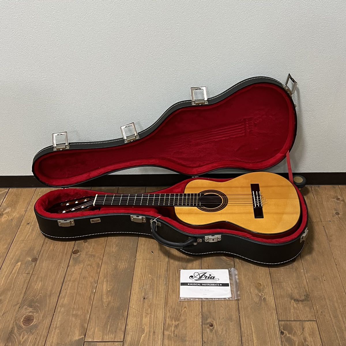 ヤフオク! - Aria アリア AC-50A コンサートギター クラシッ...