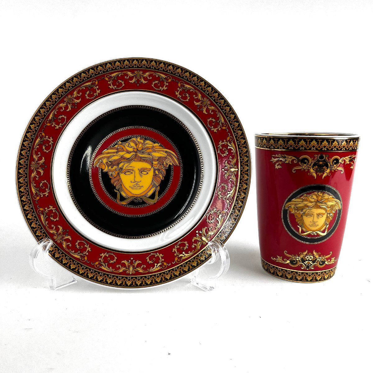 VERSACE(ヴェルサーチ) カップ&プレート セット メデューサ (K VERSACE(ヴェルサーチ) カップ&プレート セット メデューサ (K