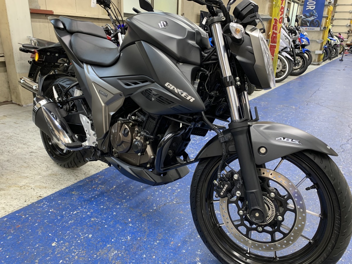 ジクサー250 ジクサー150 エンジンガード バンパー スライダー ジクサー250 ジクサー150 エンジンガード バンパー スライダー