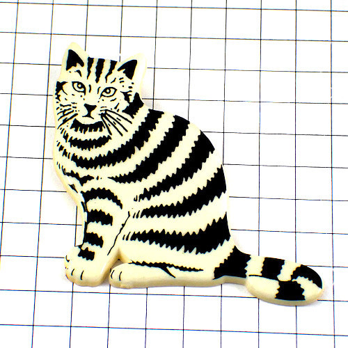  pin badge * white black simasima. cat plastic * France limitation pin z* rare . Vintage thing pin bachi