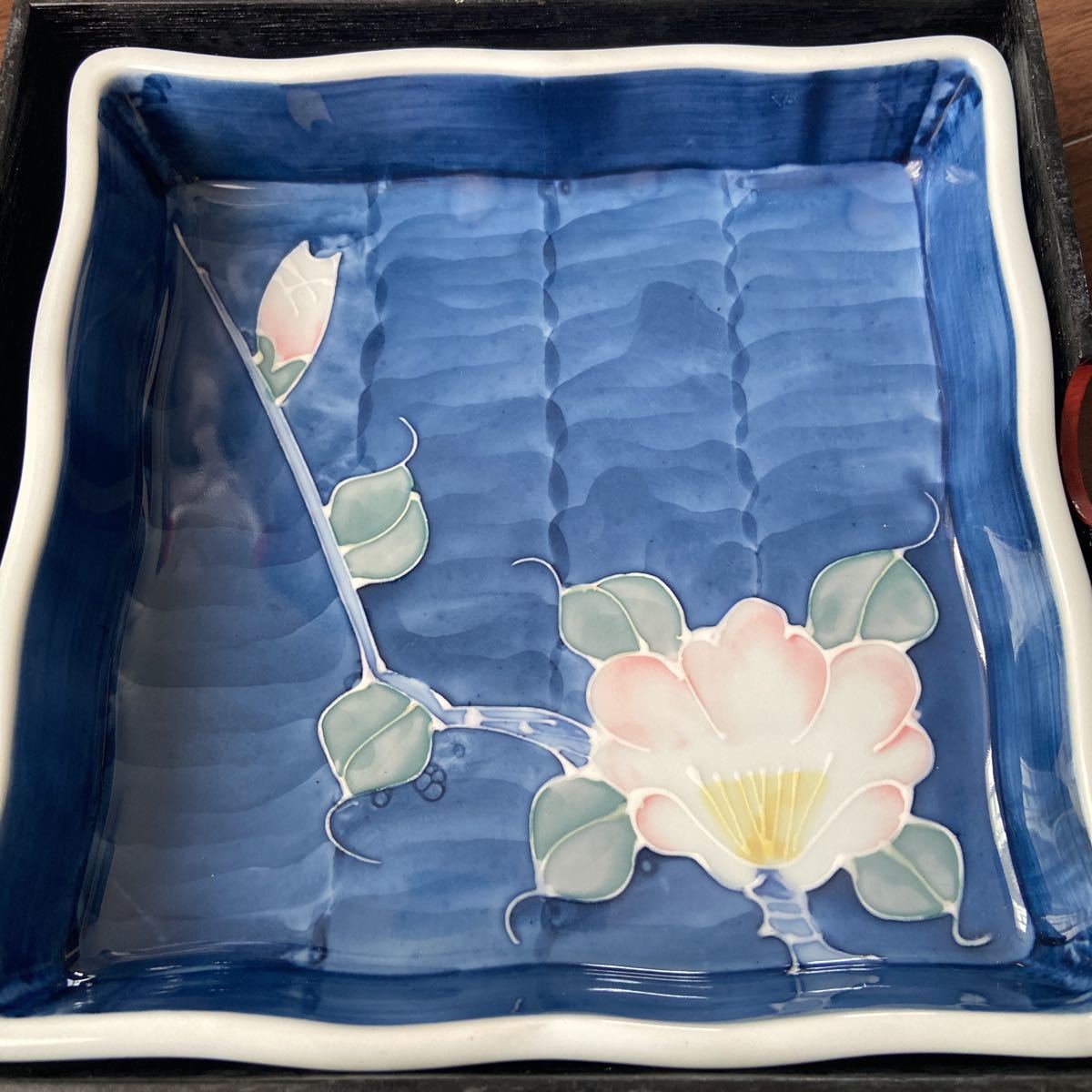 有田焼 色絵 昭和レトロ 昭栄窯 一珍山茶花 角皿 18cm 菓子皿 有田焼 色絵 昭和レトロ 昭栄窯 一珍山茶花 角皿 18cm 菓子皿