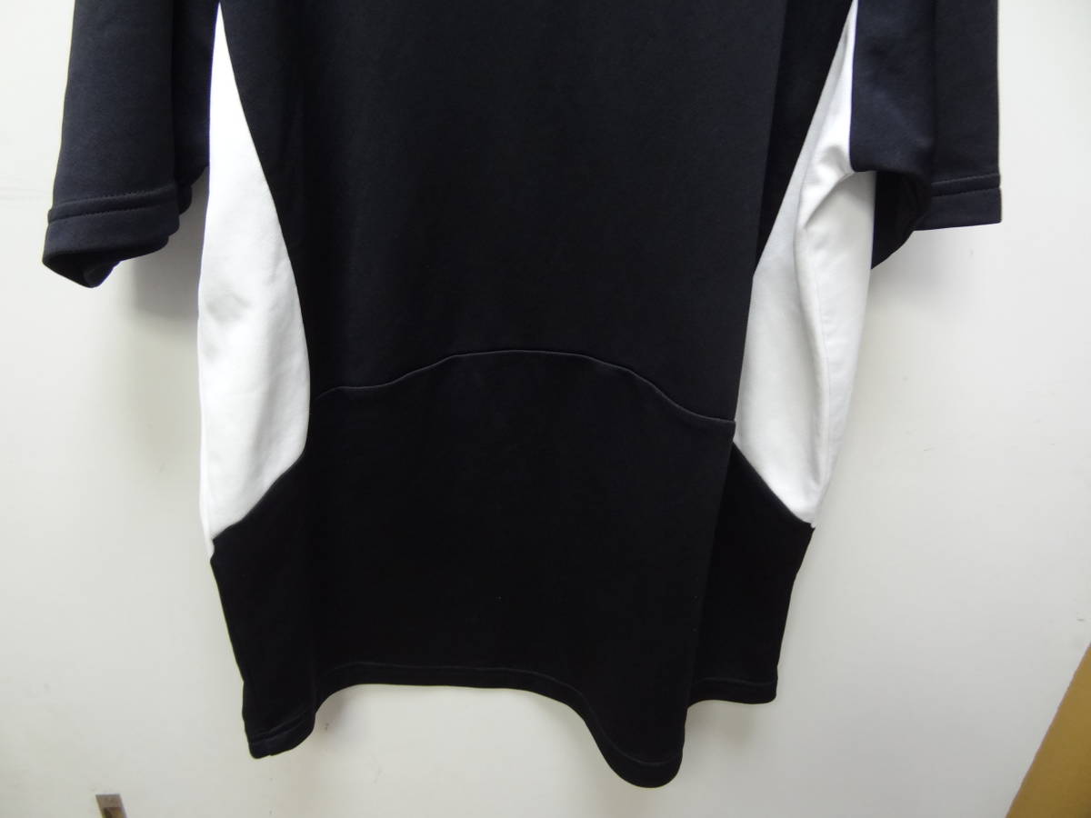 全国送料無料 ナイキ NIKE DRI-FIT メンズ 黒X白色 ポリエステル100%素材 サッカー等スポーツ半袖 ゲームTシャツ Mサイズ_画像9